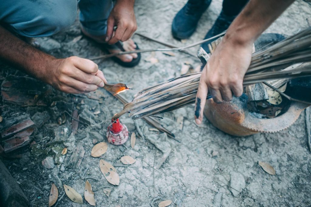 Cham village crafts: hands at work — Cần Thơ – An Giang Adventure, mekongtodo real Mekong Delta tour